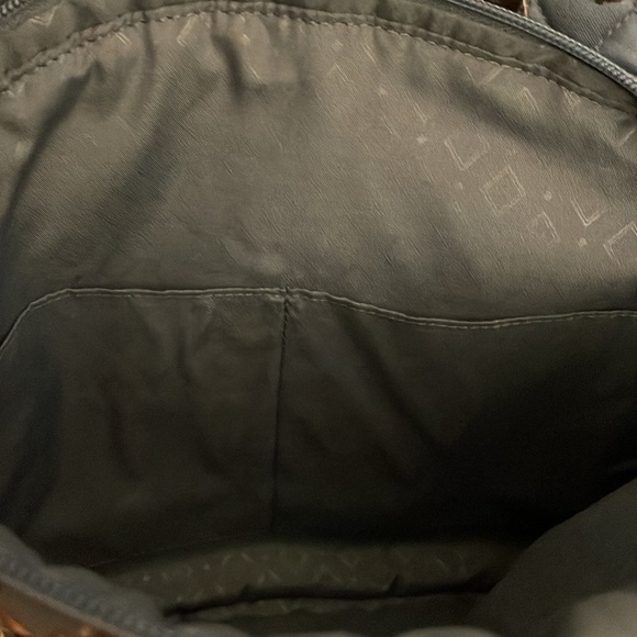 Vera Bradley Essential Large Backpack NWT - Picture 8 of 16